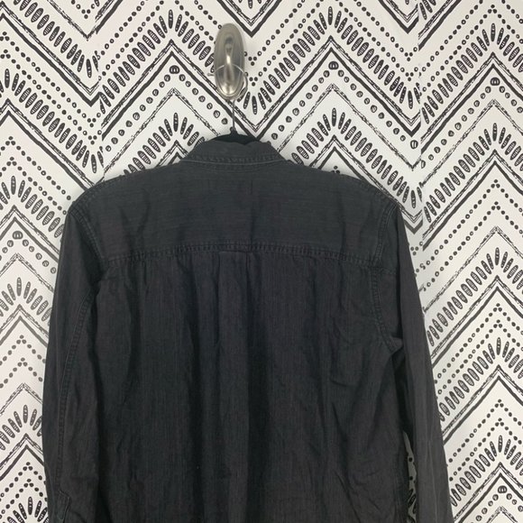 MADEWELL Denim Button-Up Shirt in Lunar Wash sz S - Picture 7 of 9